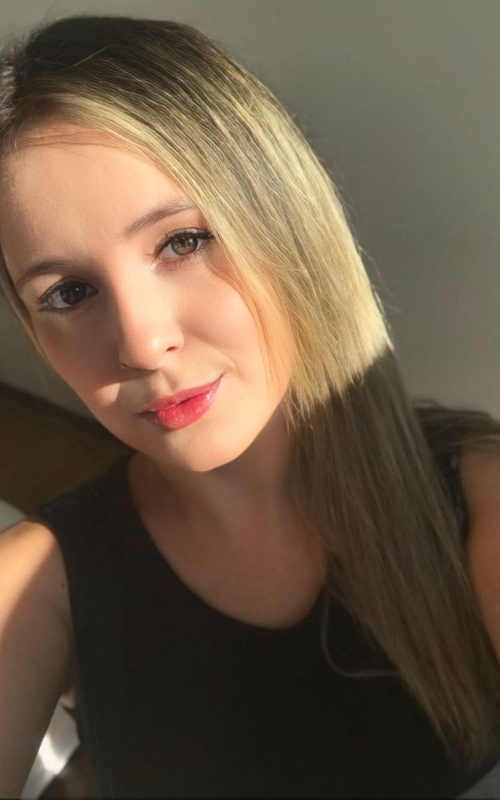 Experience Unforgettable Moments with Noor Devereux by Your Side 1 Mis Fotos